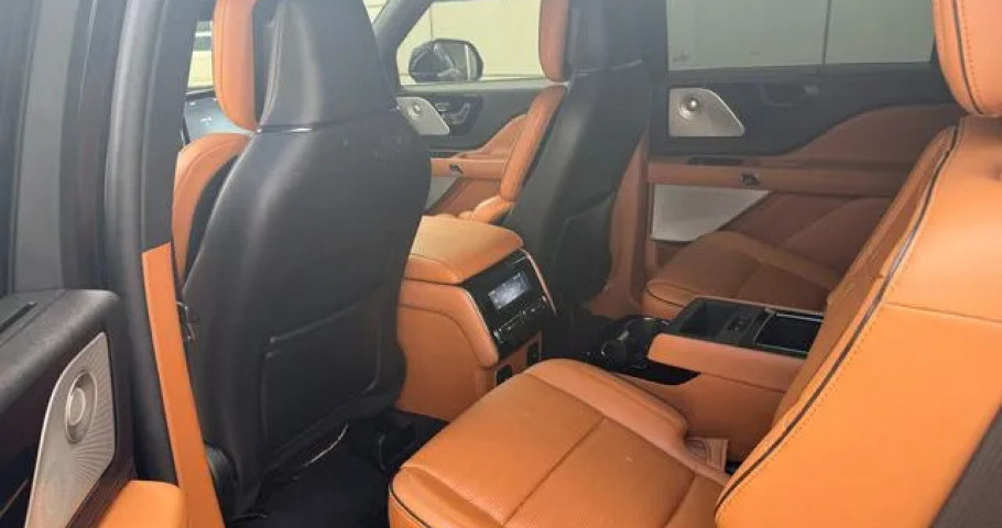 Lincoln Aviator 