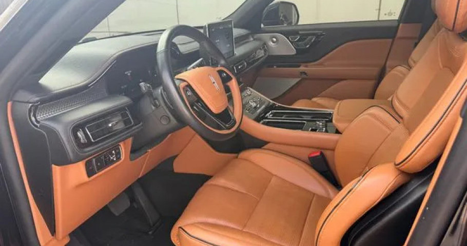 Lincoln Aviator 