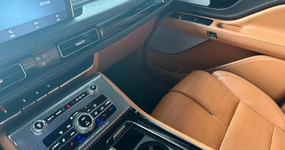 Lincoln Aviator 