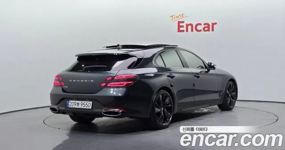 Genesis G70 