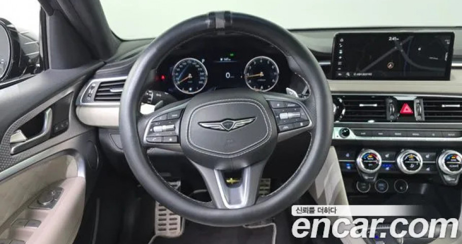 Genesis G70 