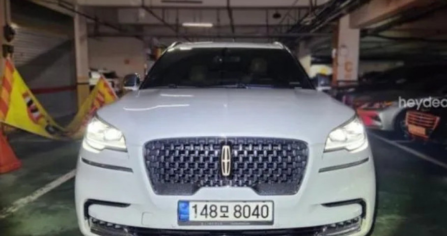Lincoln Aviator 