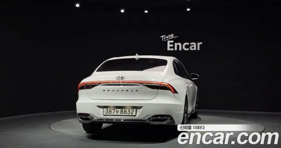 Hyundai Grandeur 