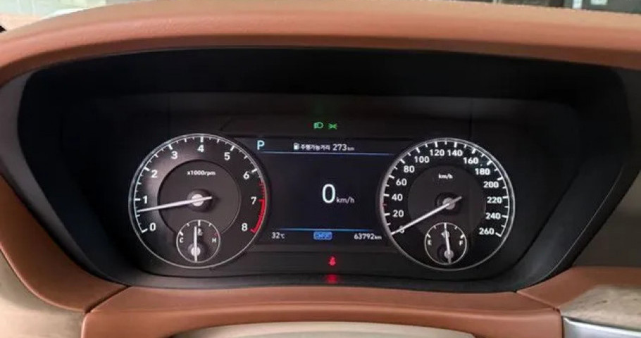 Genesis G90 