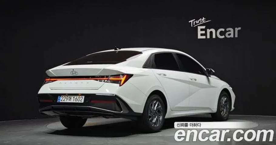 Hyundai Avante (Elantra) 