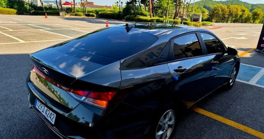 Hyundai Avante (Elantra) 