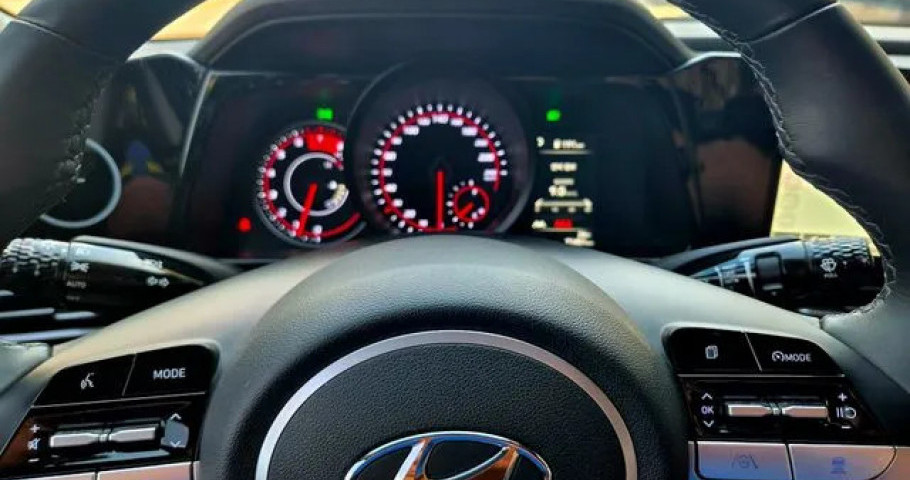Hyundai Avante (Elantra) 