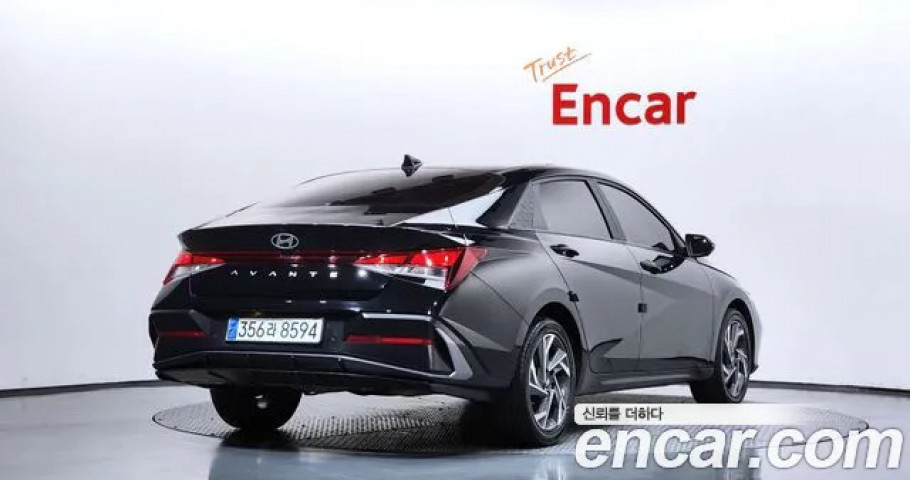 Hyundai Avante (Elantra) 