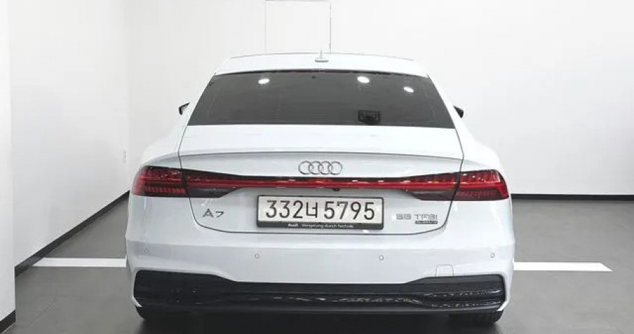 Audi A7 