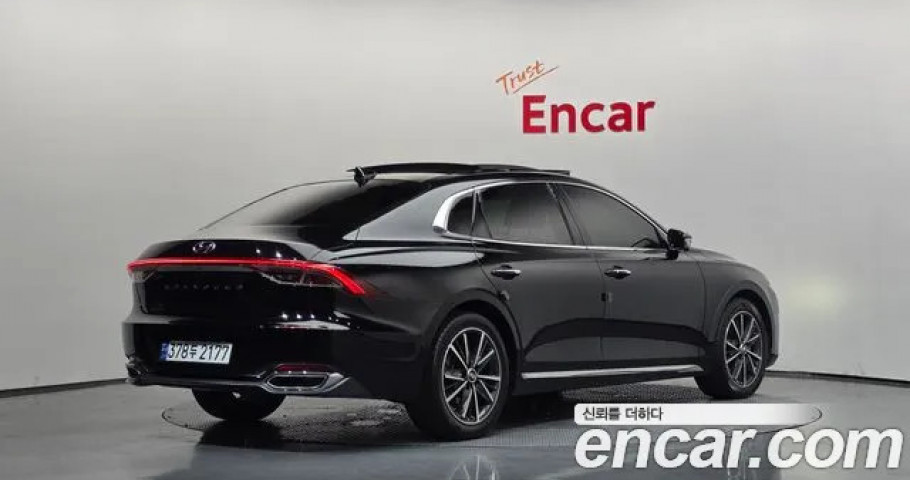 Hyundai Grandeur 
