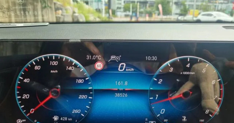Mercedes-Benz Glb-Class 