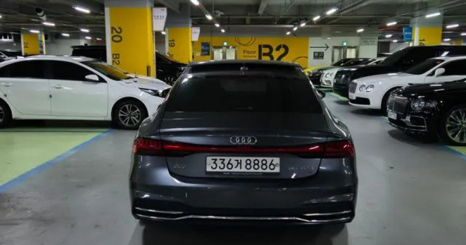 Audi A7 