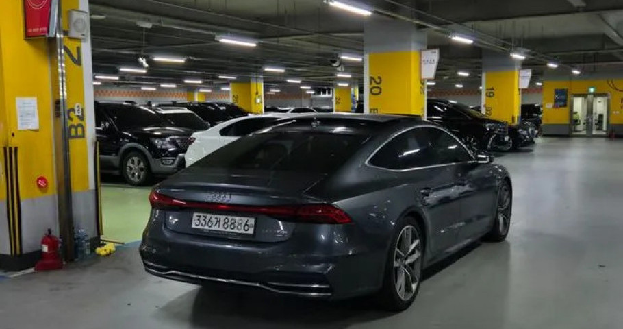 Audi A7 