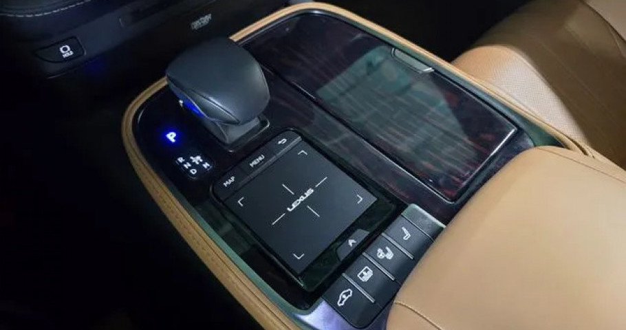 Lexus Ls 
