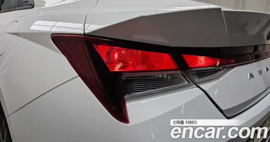 Hyundai Avante (Elantra) 