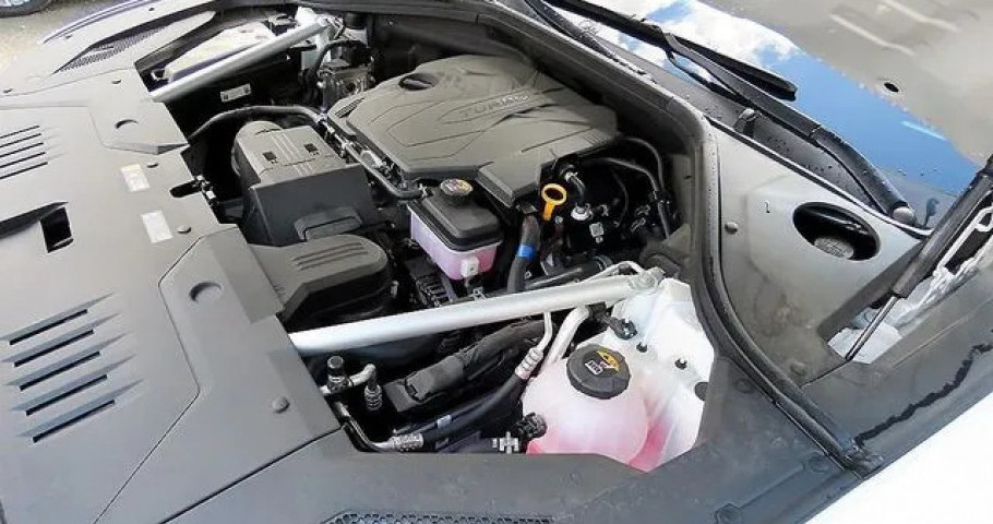 Genesis Gv70 