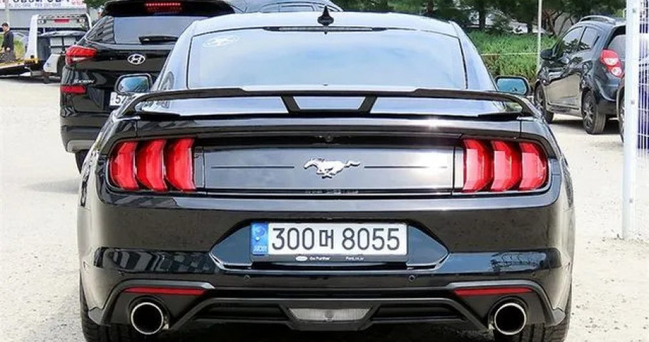 Ford Mustang 