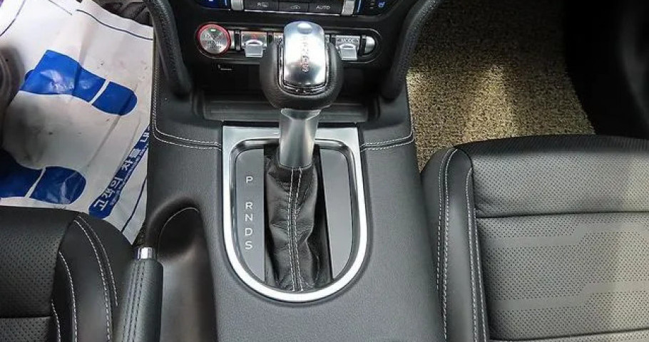 Ford Mustang 