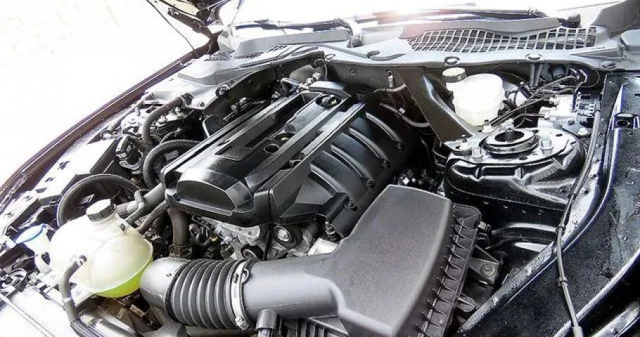Ford Mustang 