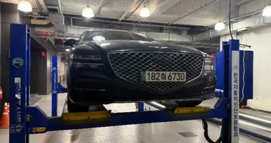 Genesis G80 