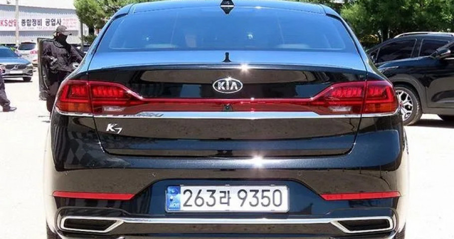 Kia K7 