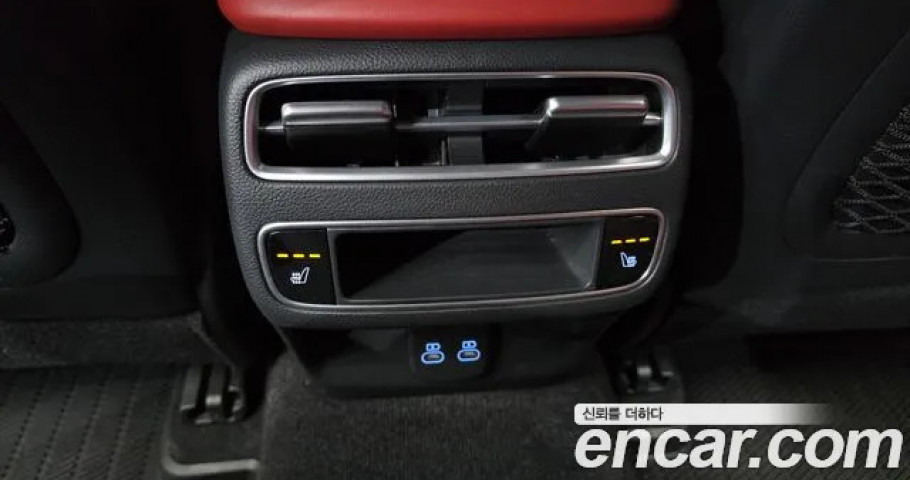 Genesis Gv70 