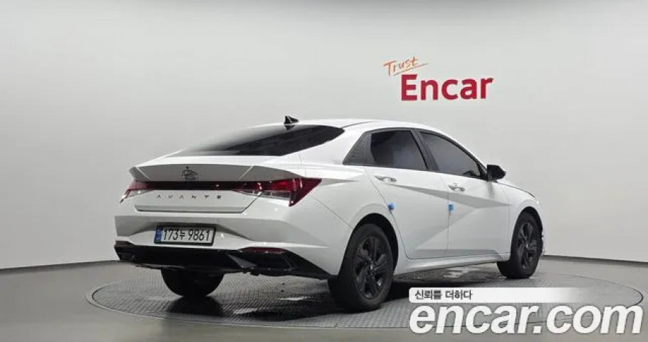 Hyundai Avante (Elantra) 