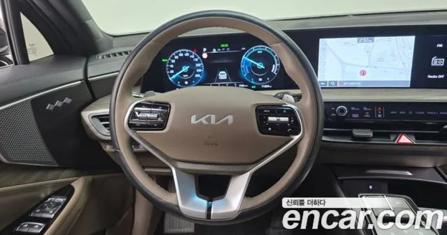 Kia K8 