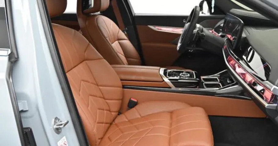 Bmw 7-Series 