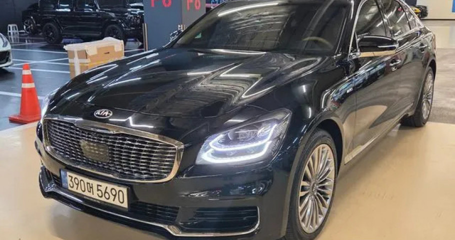 Kia K9 