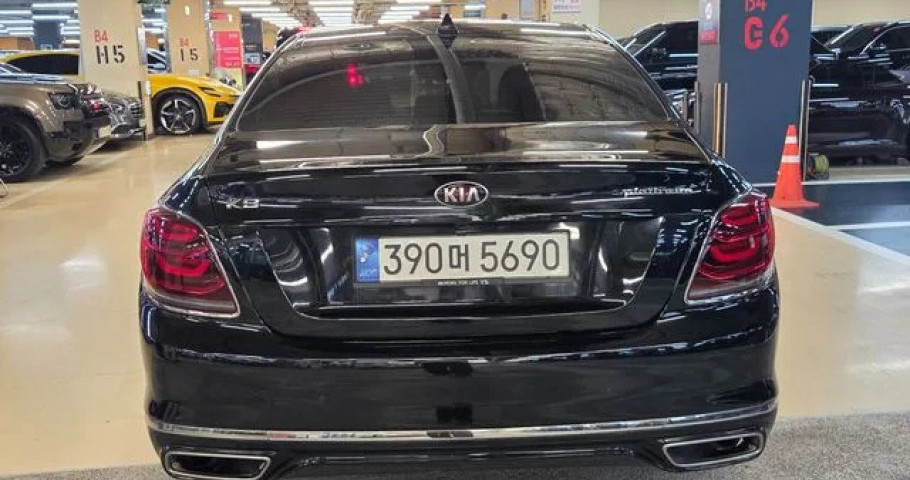 Kia K9 