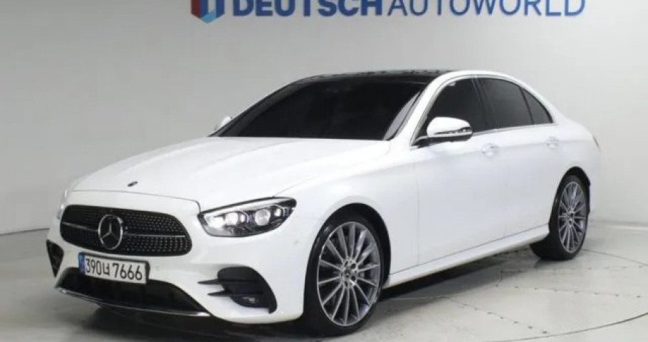 Mercedes-Benz E-Class 