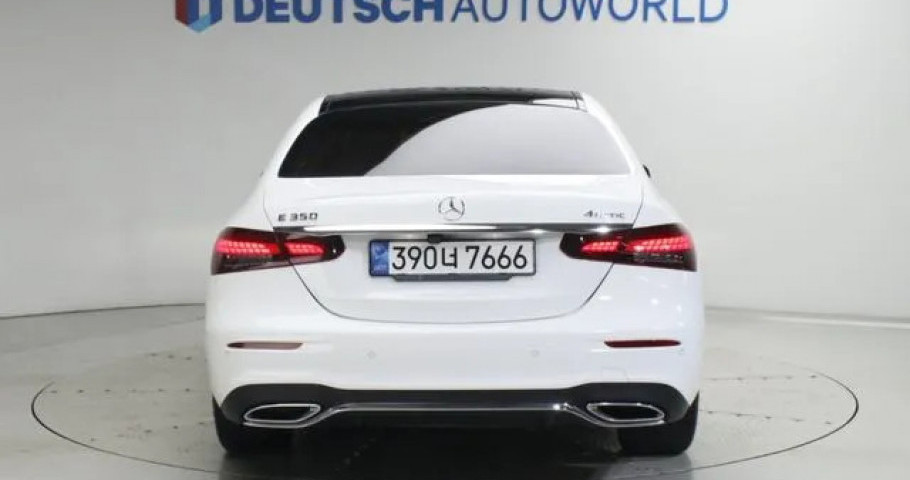 Mercedes-Benz E-Class 