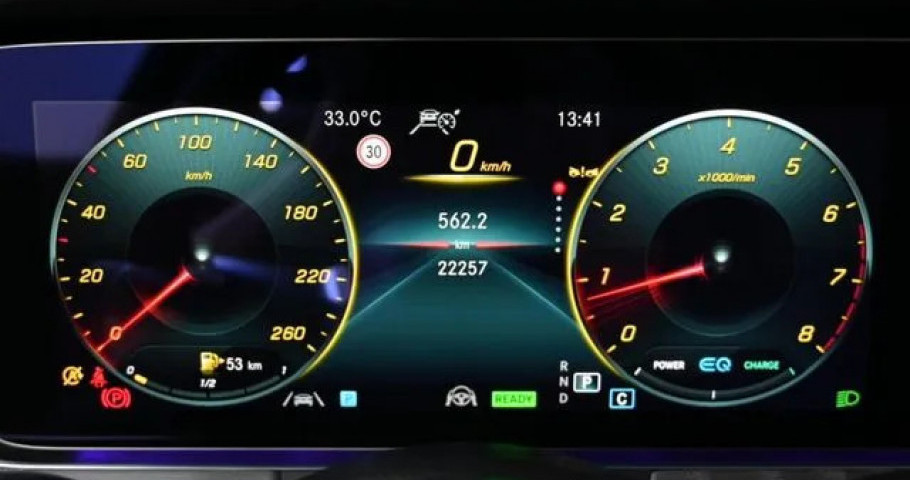 Mercedes-Benz E-Class 