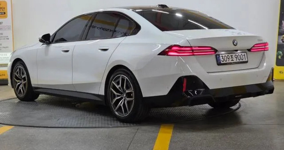 Bmw 5-Series 