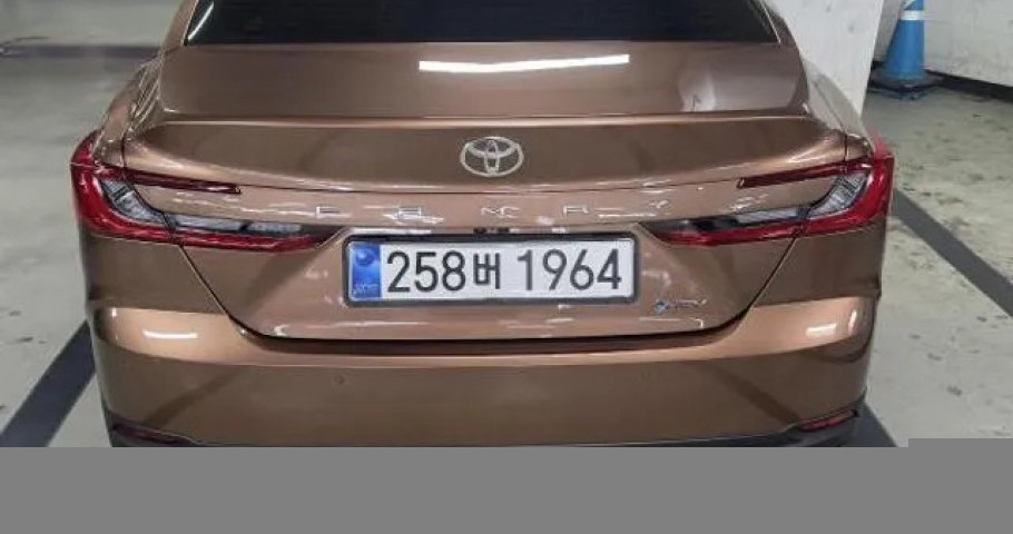 Toyota Camry 