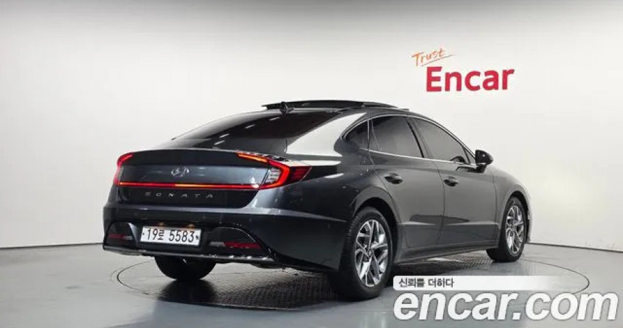 Hyundai Sonata 