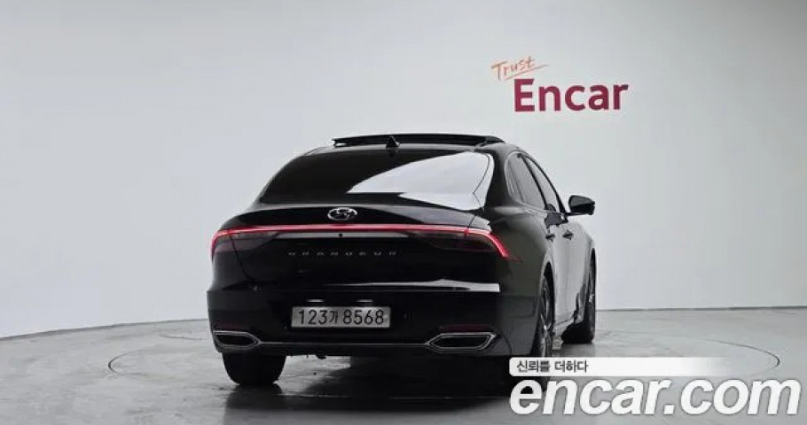 Hyundai Grandeur 