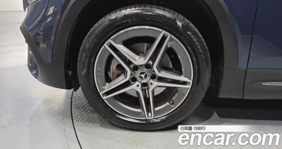 Mercedes-Benz Glb-Class 