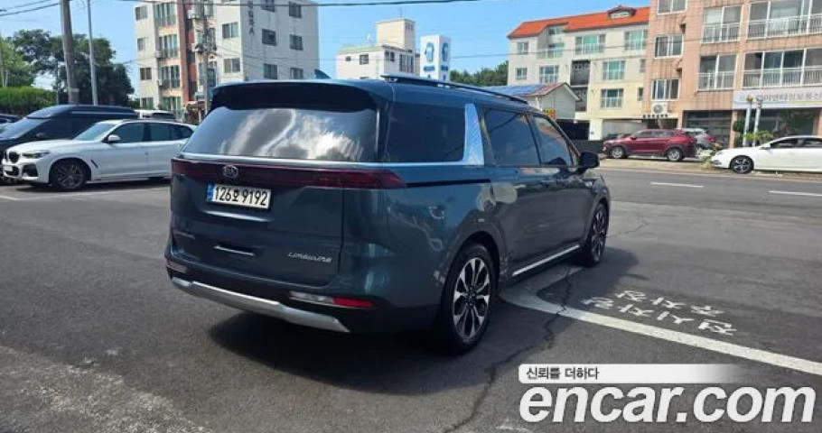 Kia Carnival 