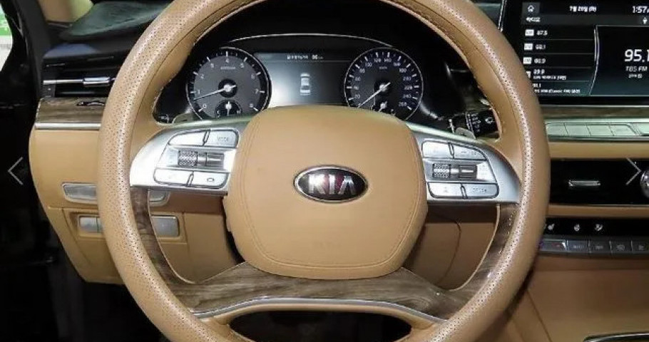 Kia K9 