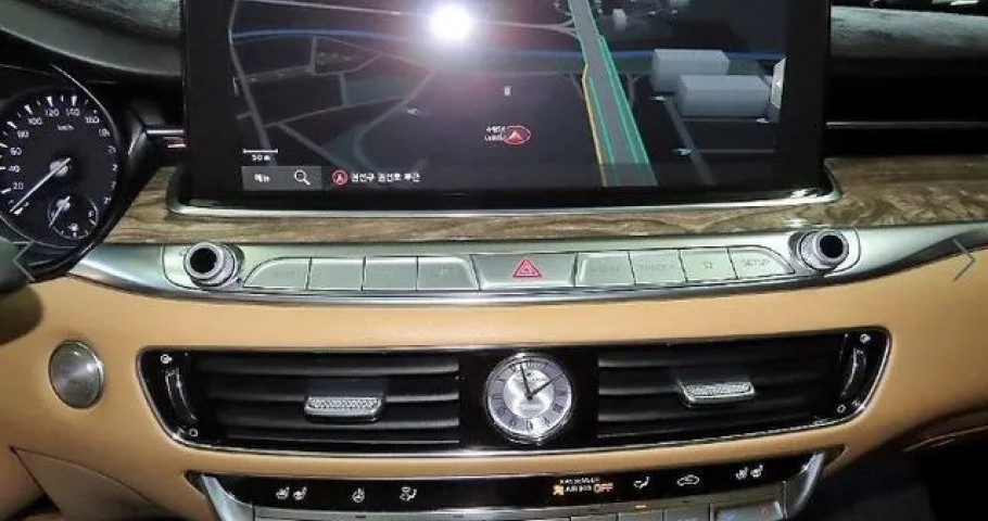 Kia K9 
