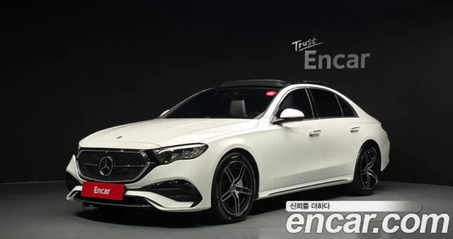 Mercedes-Benz E-Class 