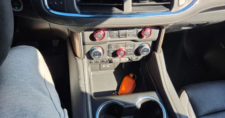 Chevrolet Tahoe 