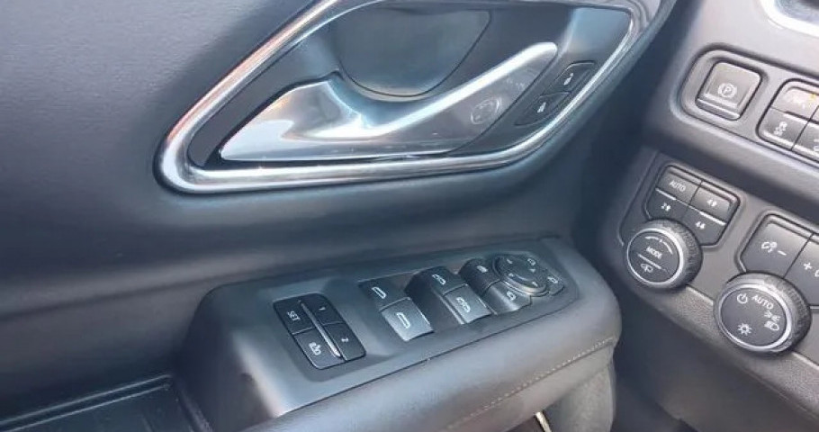 Chevrolet Tahoe 