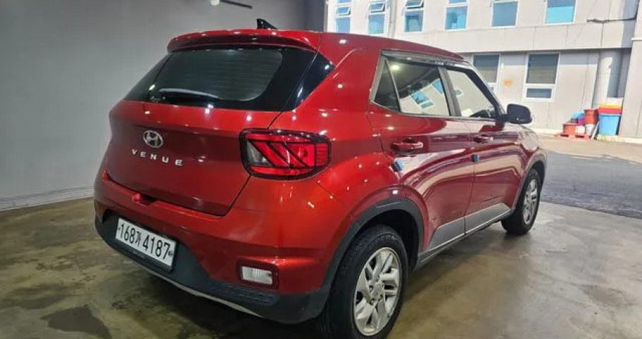 Hyundai Venue 