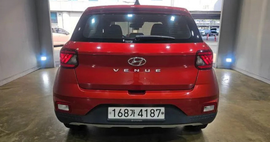Hyundai Venue 