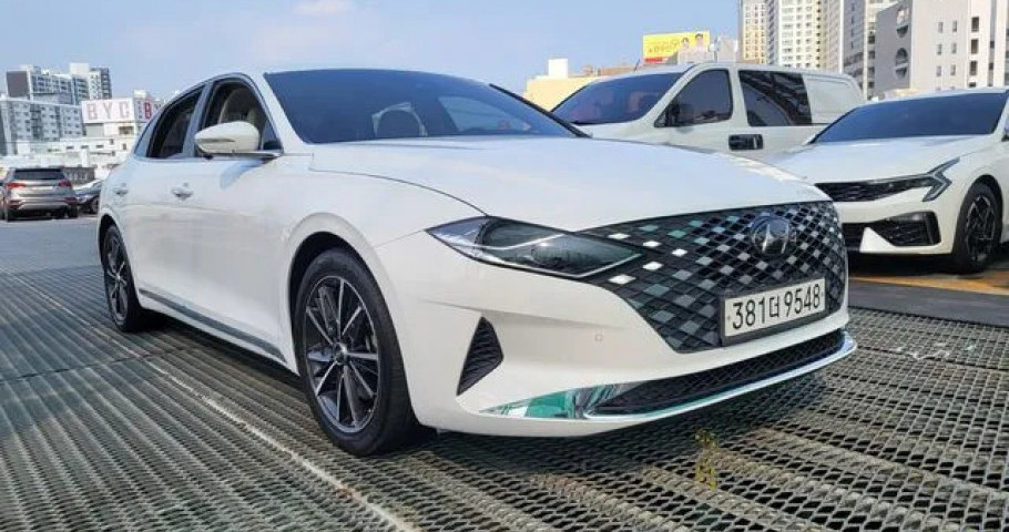 Hyundai Grandeur 