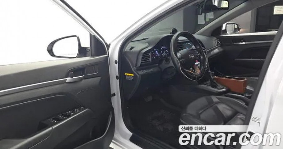 Hyundai Avante (Elantra) 
