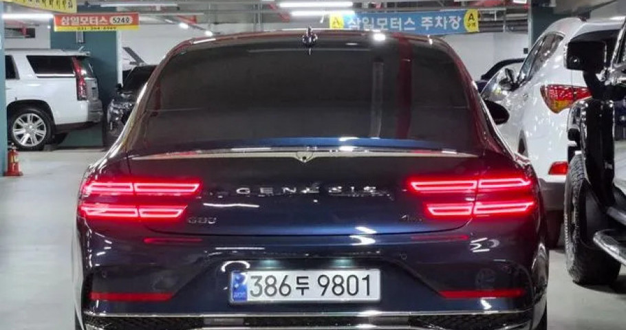 Genesis G80 